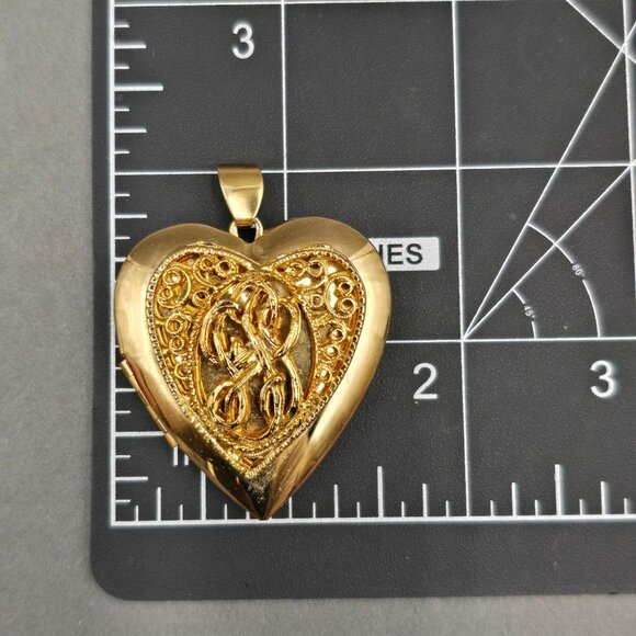 Vintage Gold Tone Filigree Heart Locket Pendant 2" Statement Piece - Picture 4 of 4